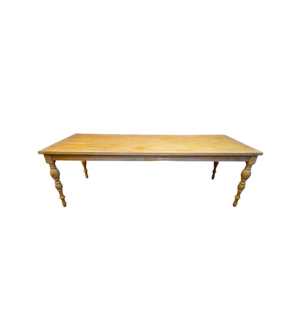 wooden-dining-table-02